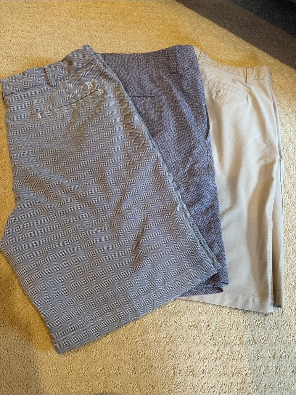 Set of 3 Men’s golf shorts
